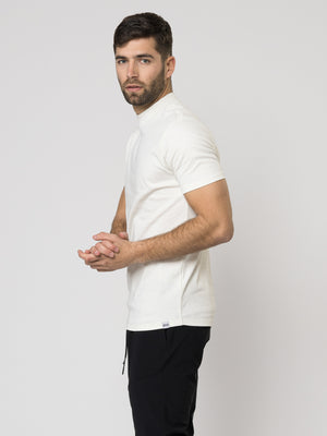 טי שירט עם צווארון High neck