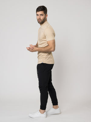 טי שירט עם צווארון High neck
