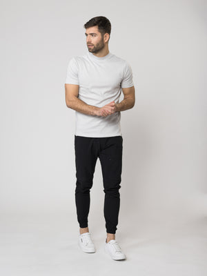 טי שירט עם צווארון High neck