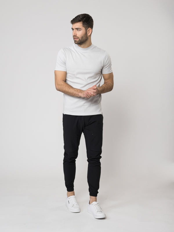 טי שירט עם צווארון High neck