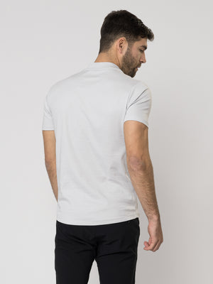 טי שירט עם צווארון High neck
