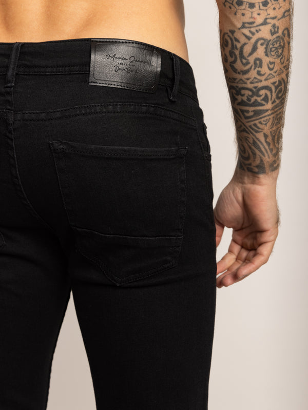 ג'ינס גזרת SLIM