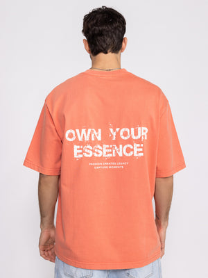 טי אוברסייז לגבר OWN YOUR ESSENCE