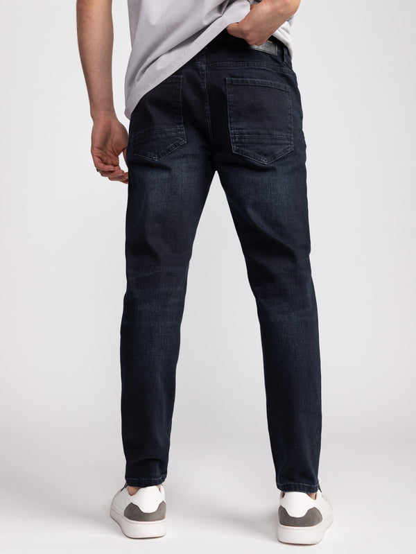 מכנסי ג''ינס BASIC לגבר בגזרת SUPER SKINNY