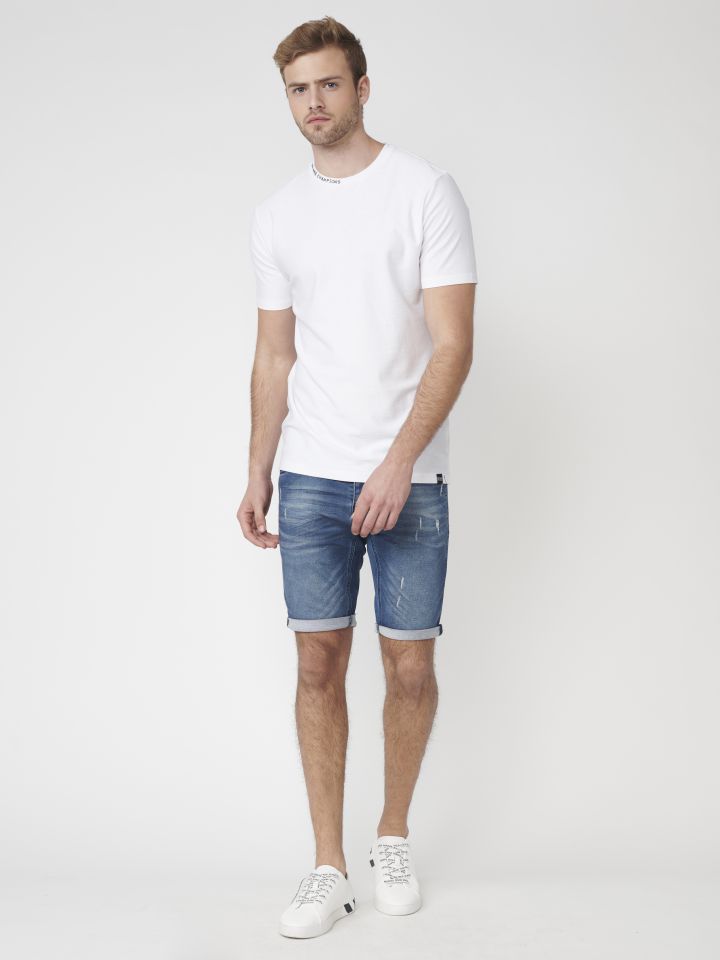 ברמודה ג`וגר ג`ינס במראה BASIC