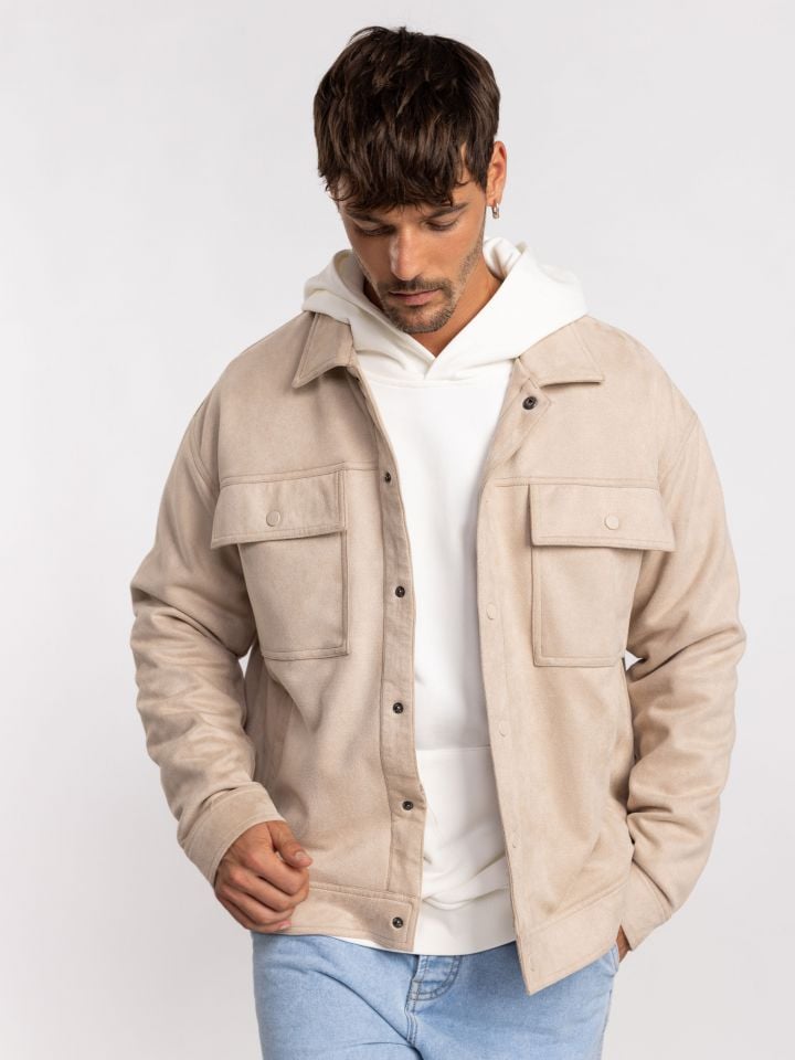 גקט לגבר עם כיסים בחזית