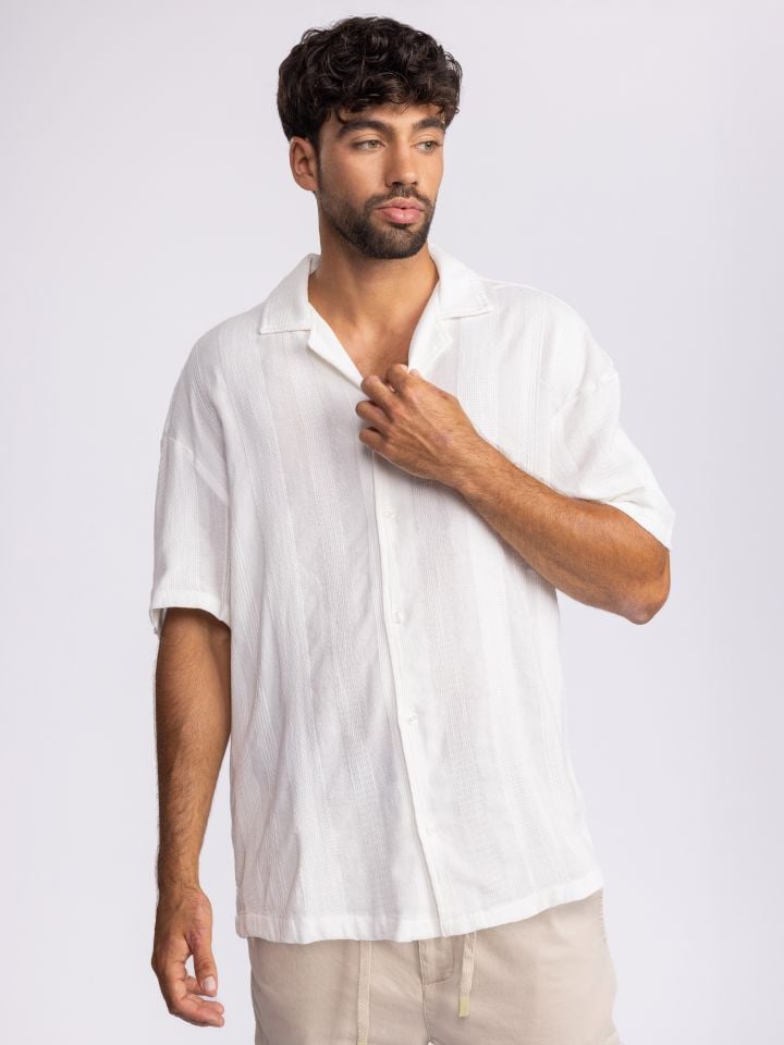 חולצה מכופתרת טקסטורלית עם פסים לגבר