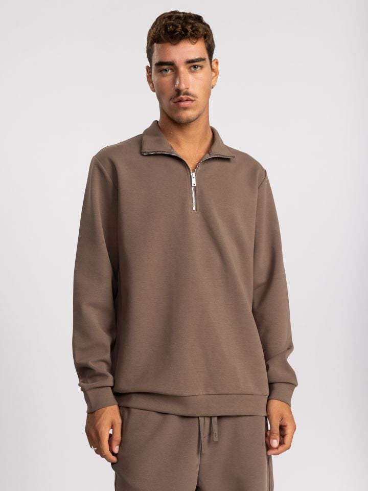 חולצת פוטר לגבר עם חצי רוכסן