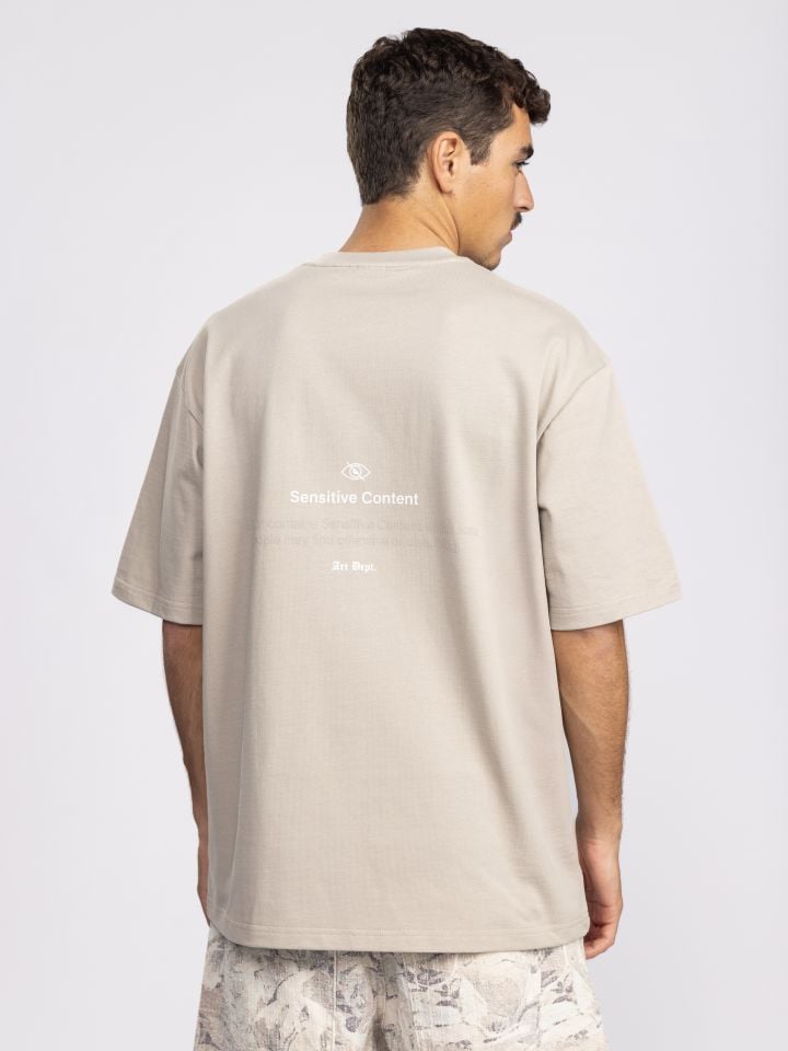 טישרט אובר סייז לגבר Sensitive Content