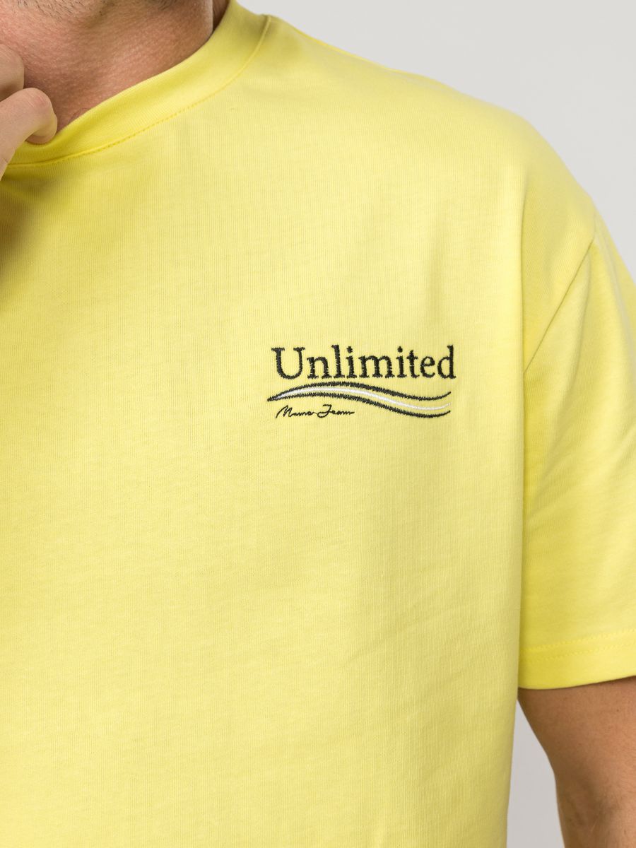חולצת ”UNLIMITED”