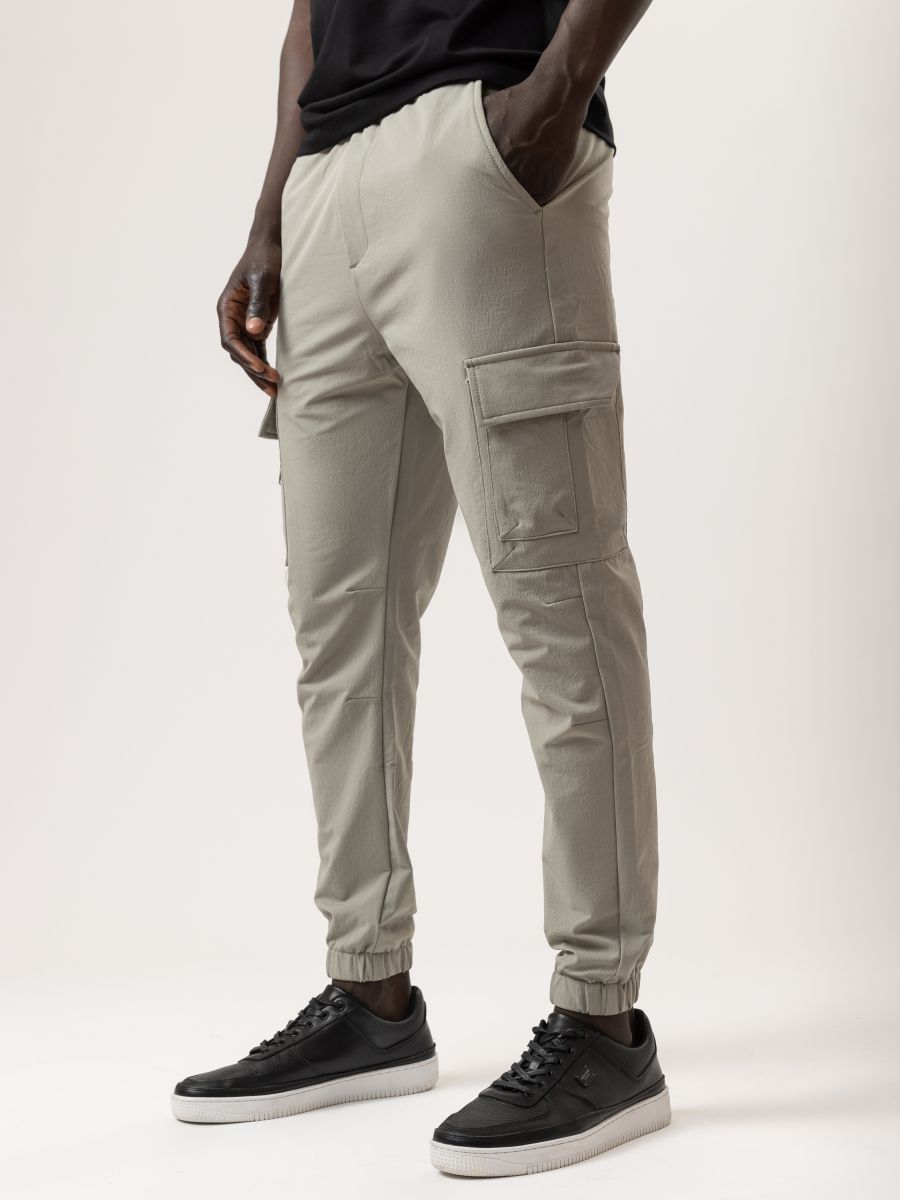 מכנסי דגמח עם כיסים מרובעים