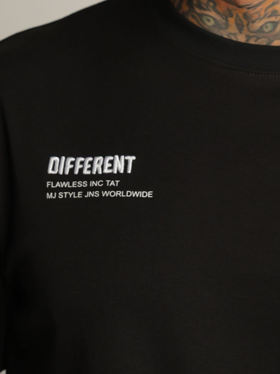 טי שירט DIFFERENT