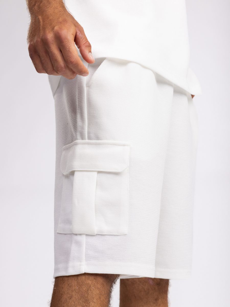 מכנסי ברמודה לגבר עם טקסטורה