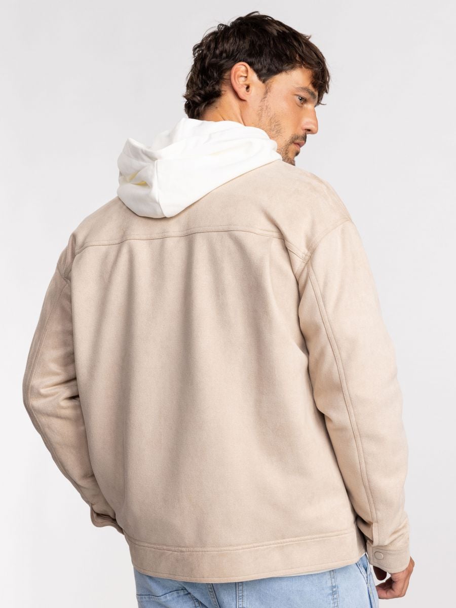 גקט לגבר עם כיסים בחזית