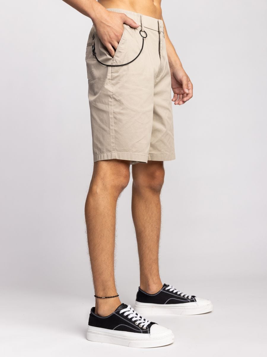 ברמודה לגבר עם שרשרת