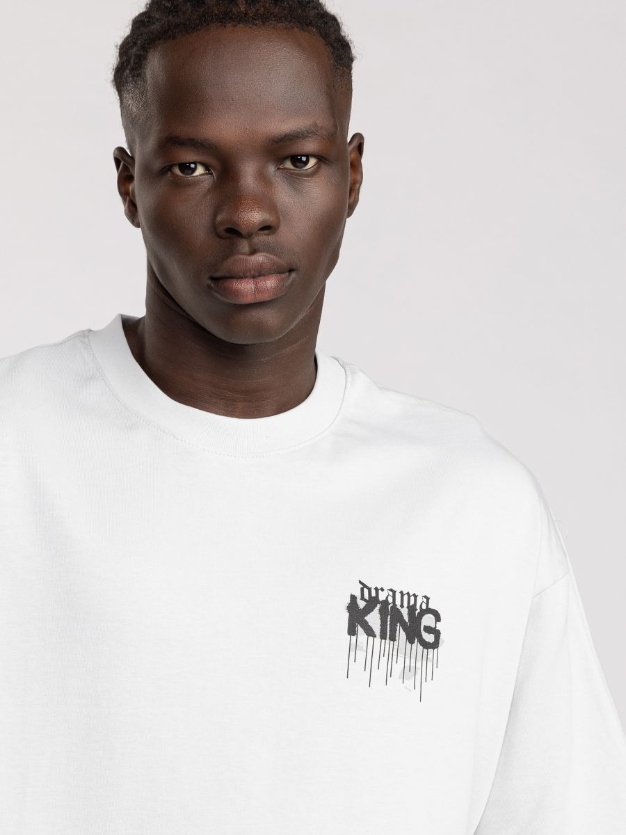 חולצת טישירט אוברסייז לגבר DRAMA KING