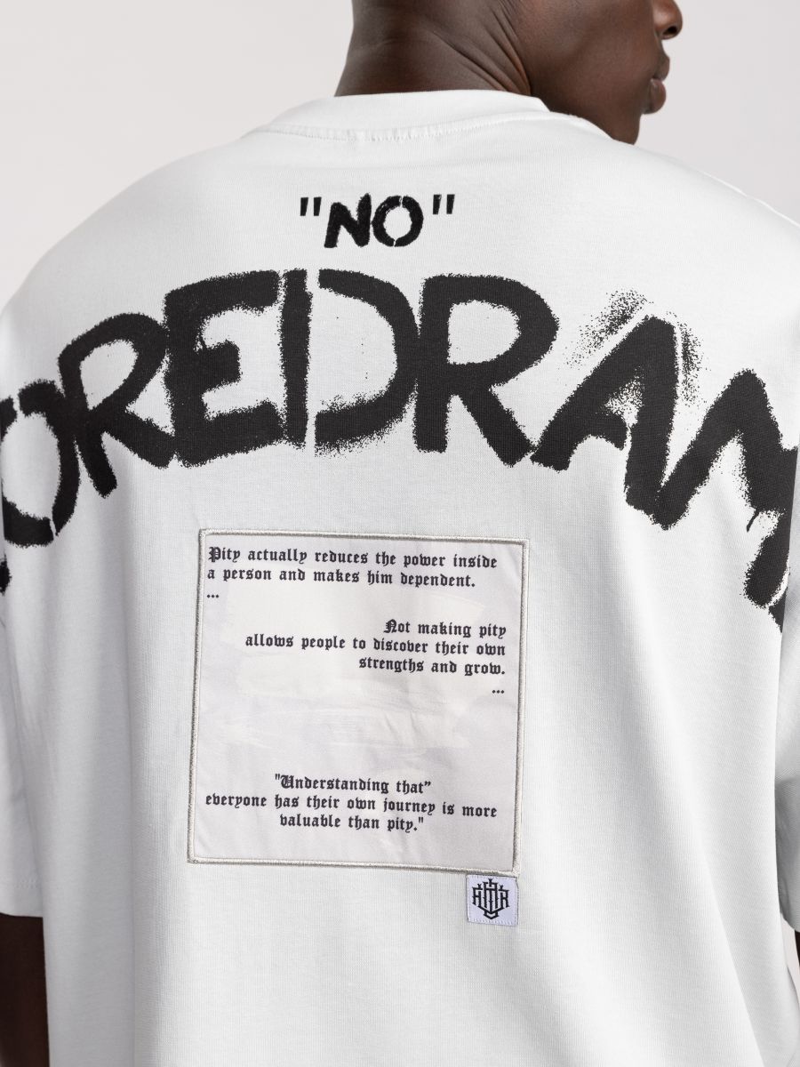 חולצת טישירט אוברסייז לגבר DRAMA KING