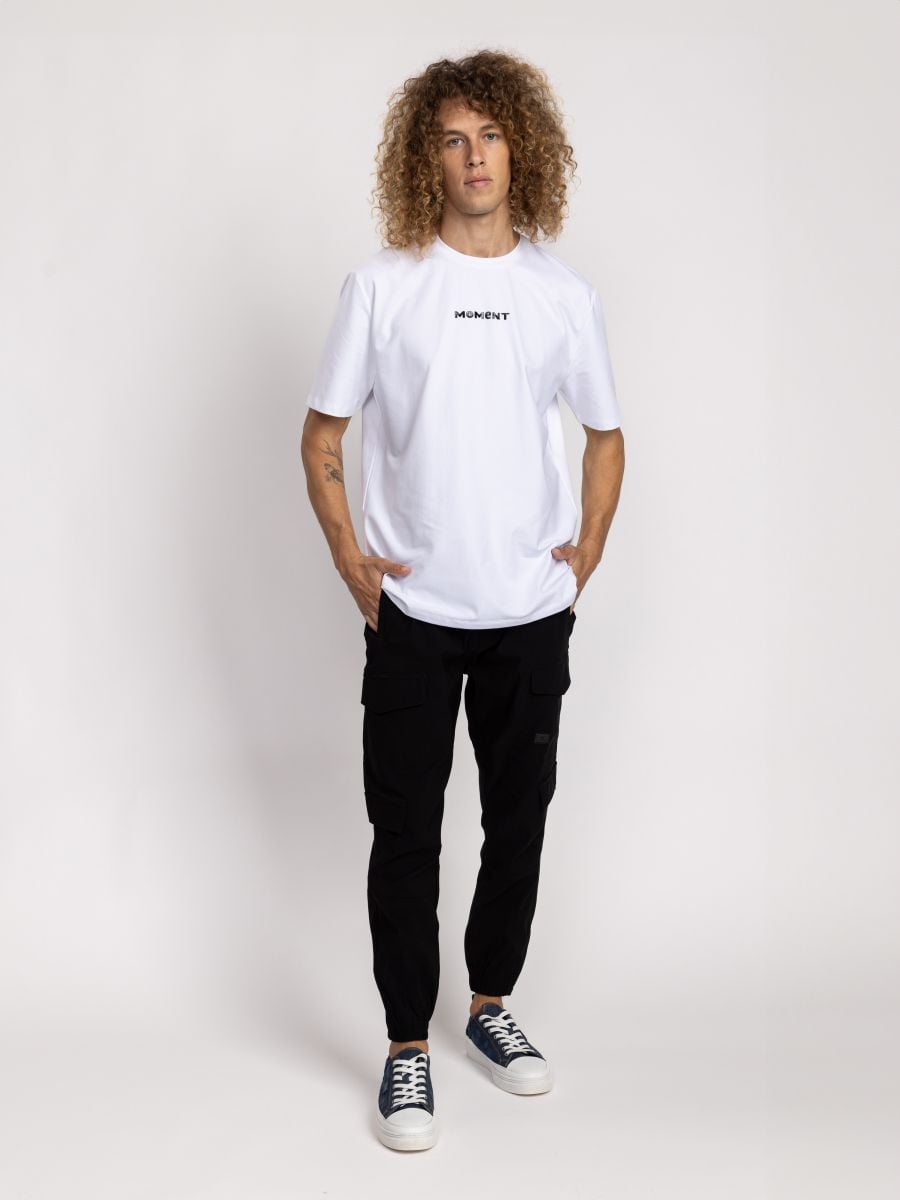 טישרט לגבר MOMENT