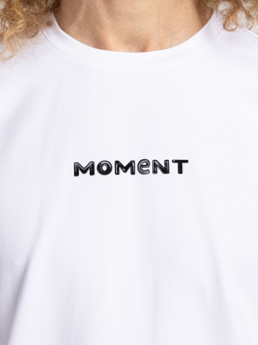 טישרט לגבר MOMENT