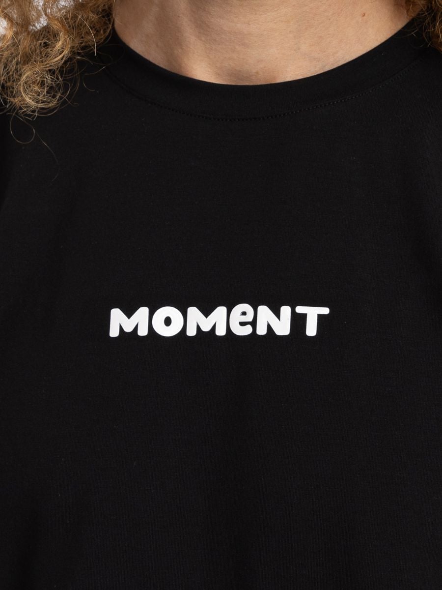 טישרט לגבר MOMENT