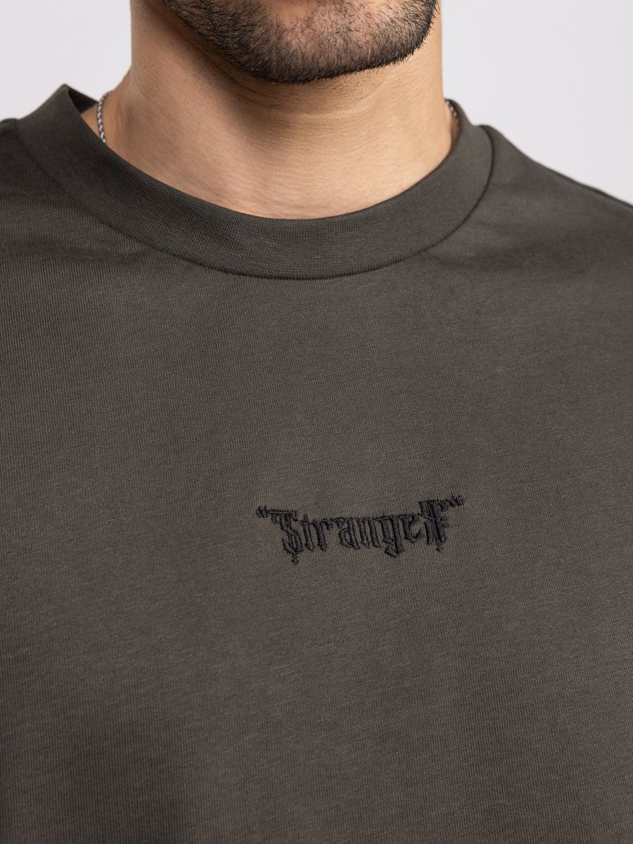 חולצת טי שירט אוברסייז לגבר Stranger
