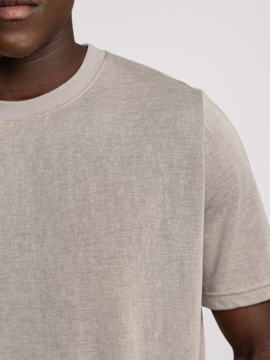 חולצת טישירט לגבר VASQUEZ