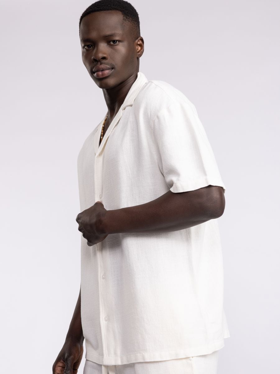 חולצת ריזורט קצרה לגבר