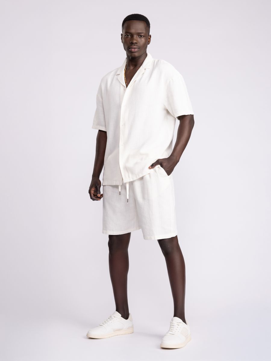 מכנסי ריזורט קצרים לגבר