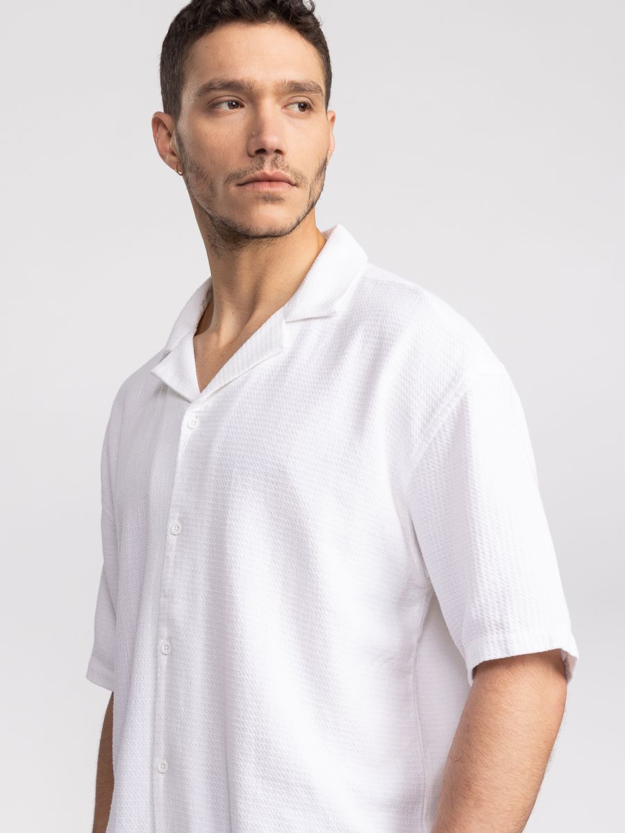 חולצה מכופתרת לגבר ריזורט