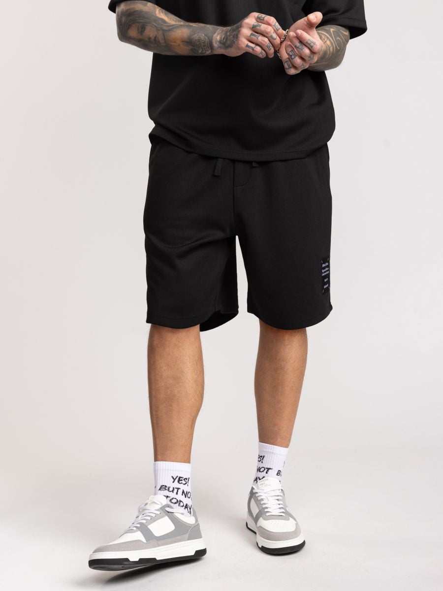 מכנסיים קצרים לגבר Moment