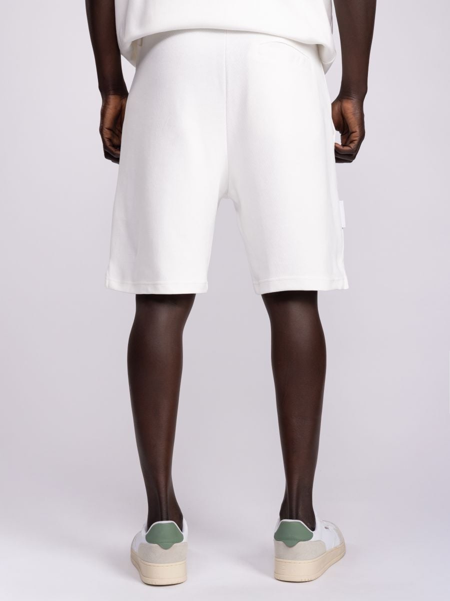 מכנסי ברמודה לגבר עם טקסטורה עדינה