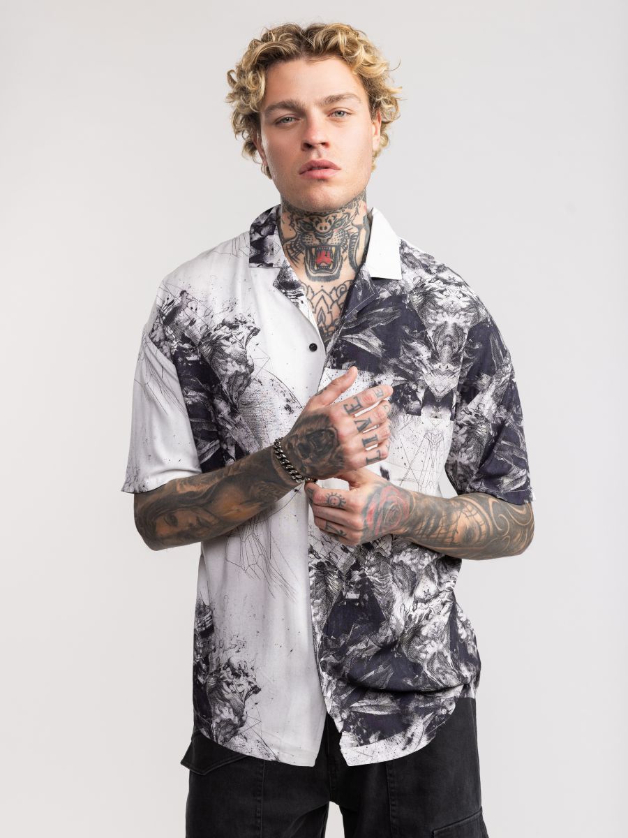 חולצה מכופתרת הדפסים לגבר