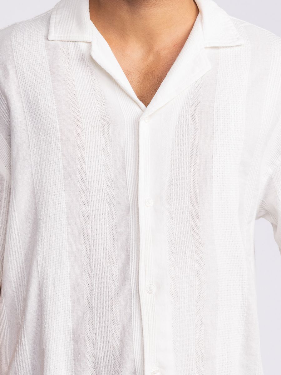 חולצה מכופתרת טקסטורלית עם פסים לגבר