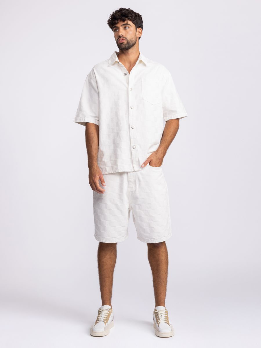 חולצת ריזורט קצרה לגבר עם טקסטורה משובצת