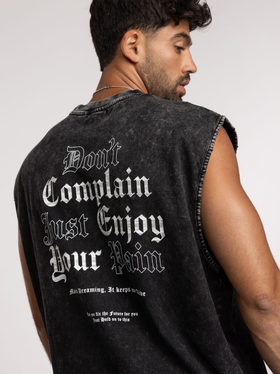 גופיה לגבר ללא שרוול