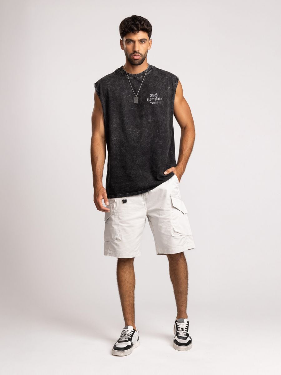 גופיה לגבר ללא שרוול