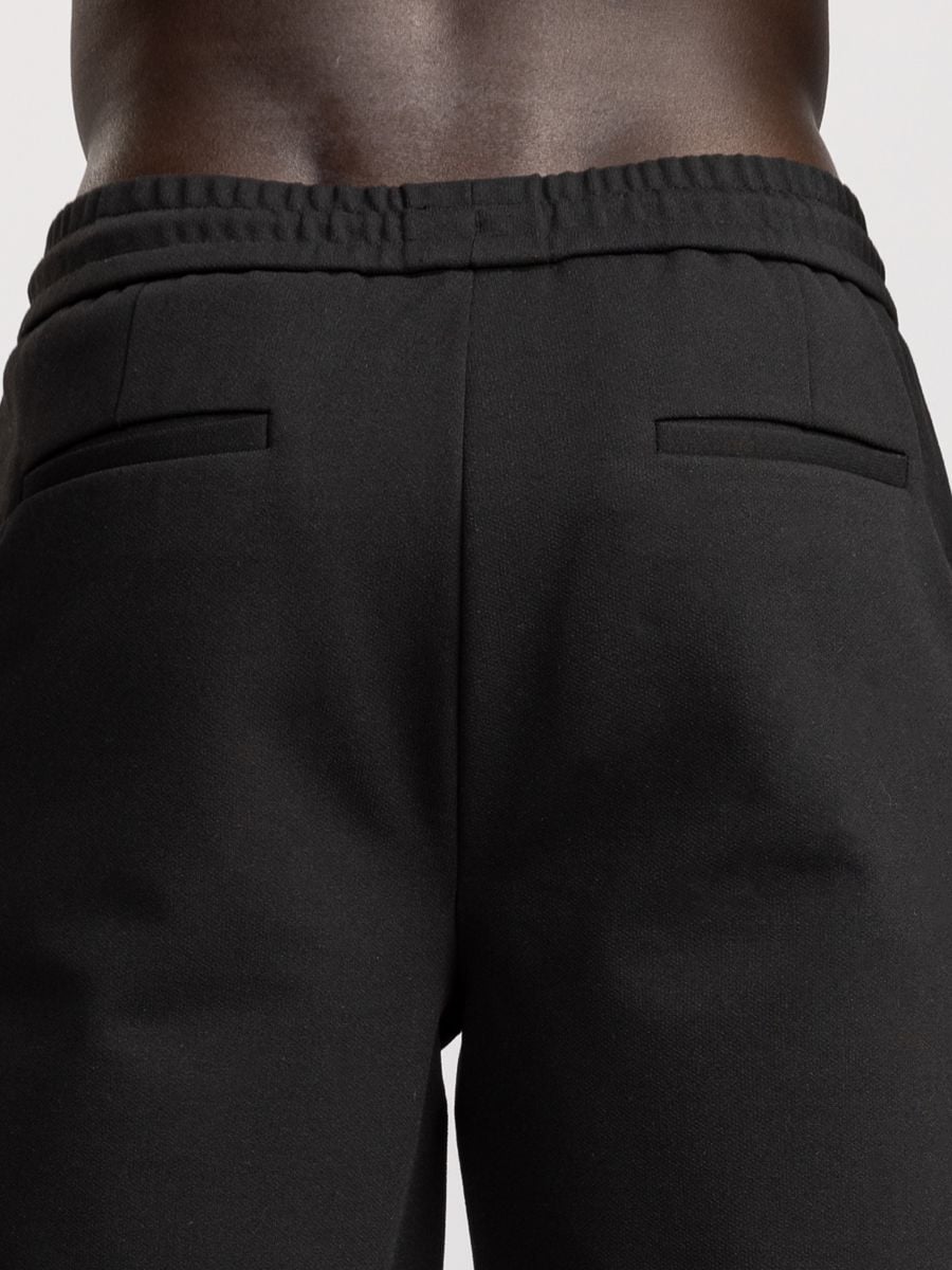 מכנסי ברמודה בד לגבר