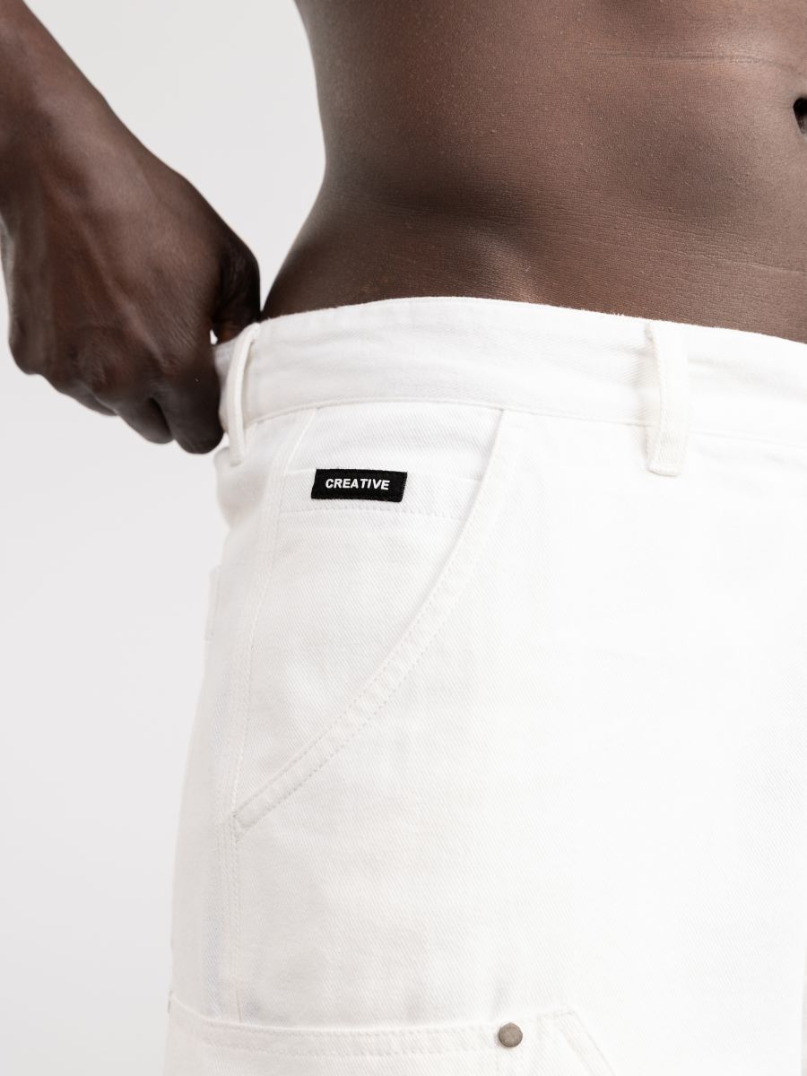 ברמודה לגבר עם כיסי קרגו