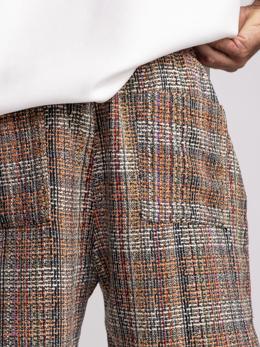 מכנסי ברמודה עם טקסטורה