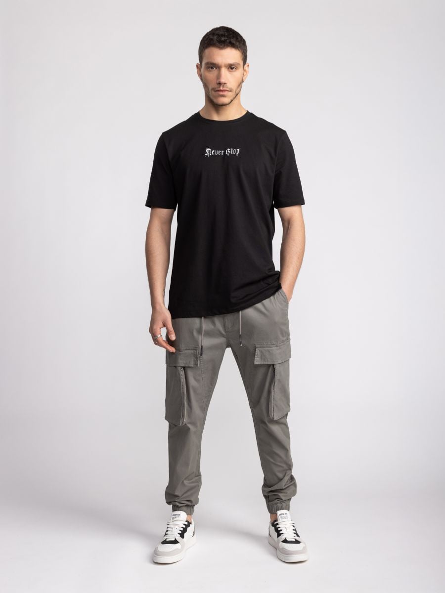 חולצת טישירט לגבר NEVER STOP