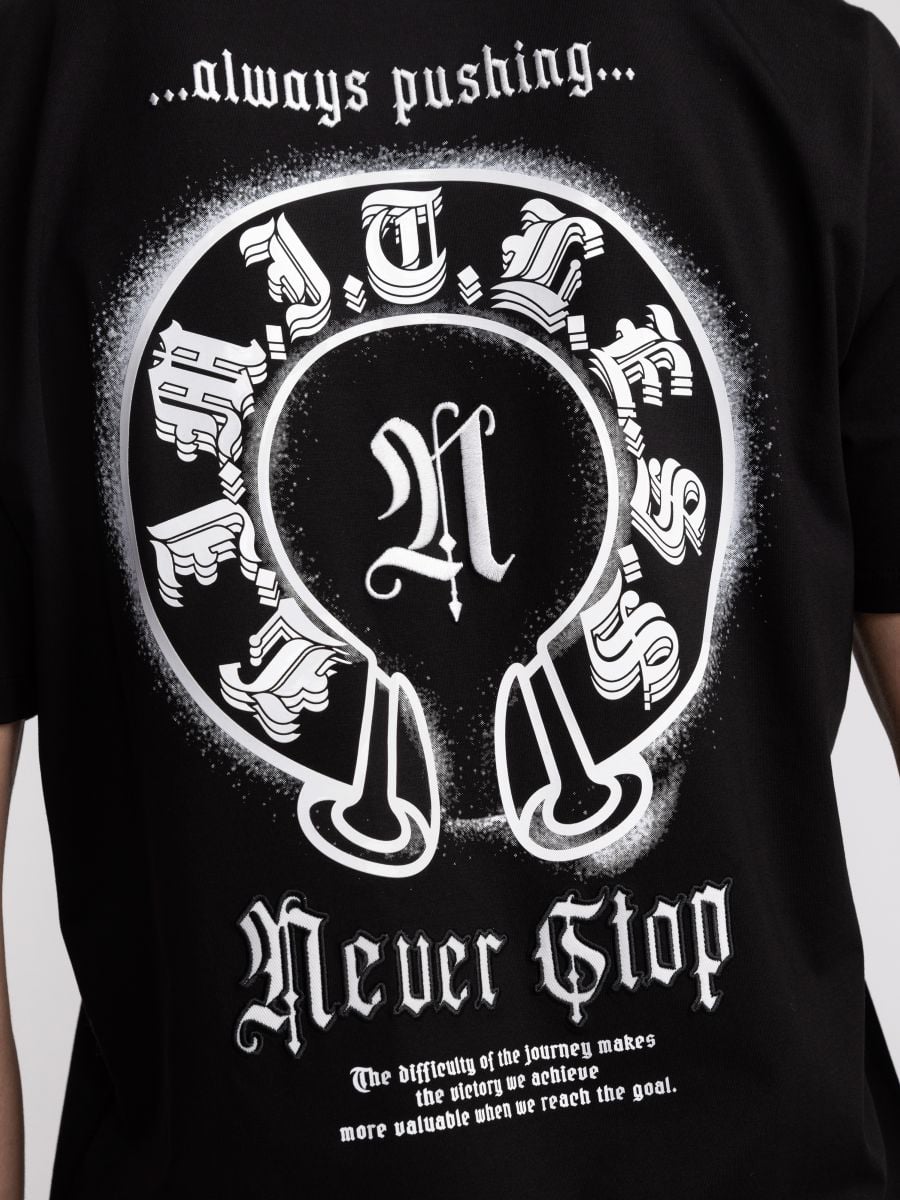 חולצת טישירט לגבר NEVER STOP