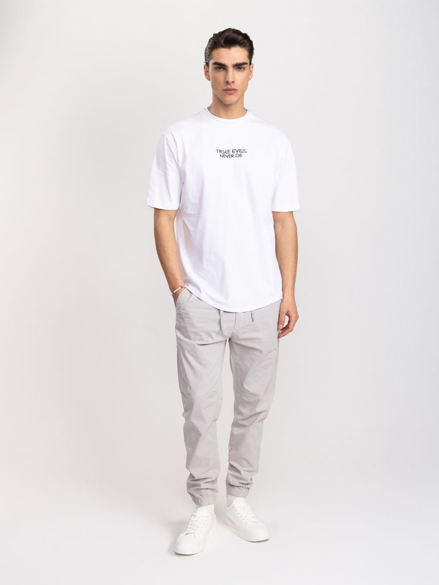 חולצת טישירט לגבר אוברסייז TRUE EYES