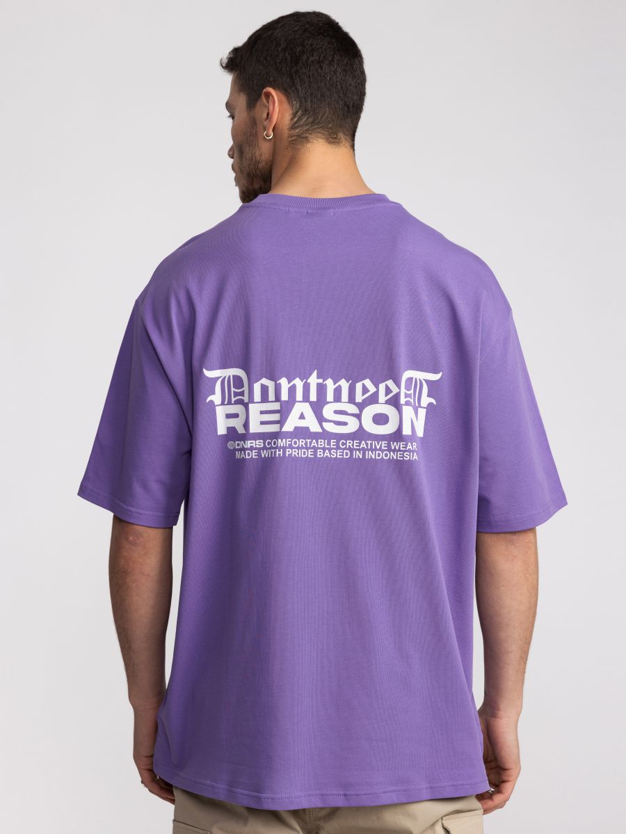 חולצת טי שירט לגבר REASON