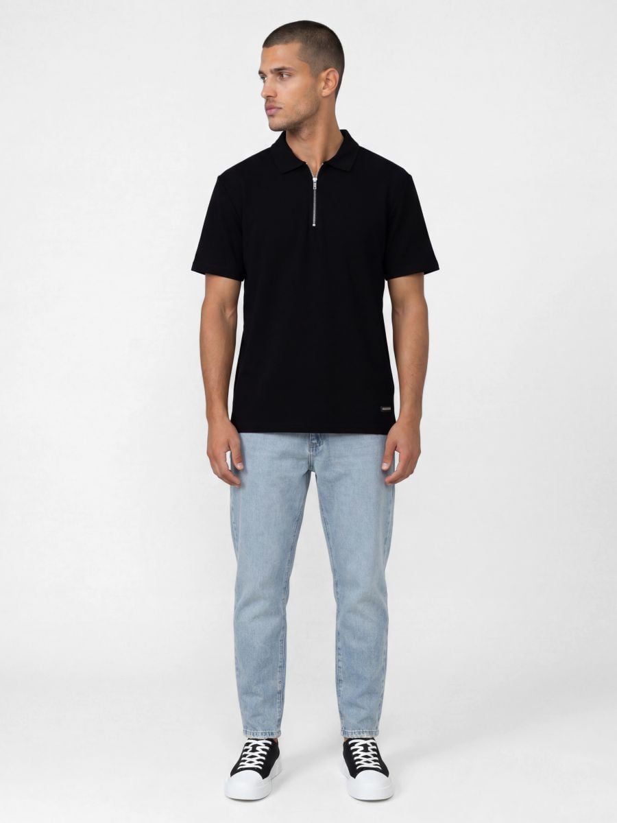 חולצת פולו עם רוכסן