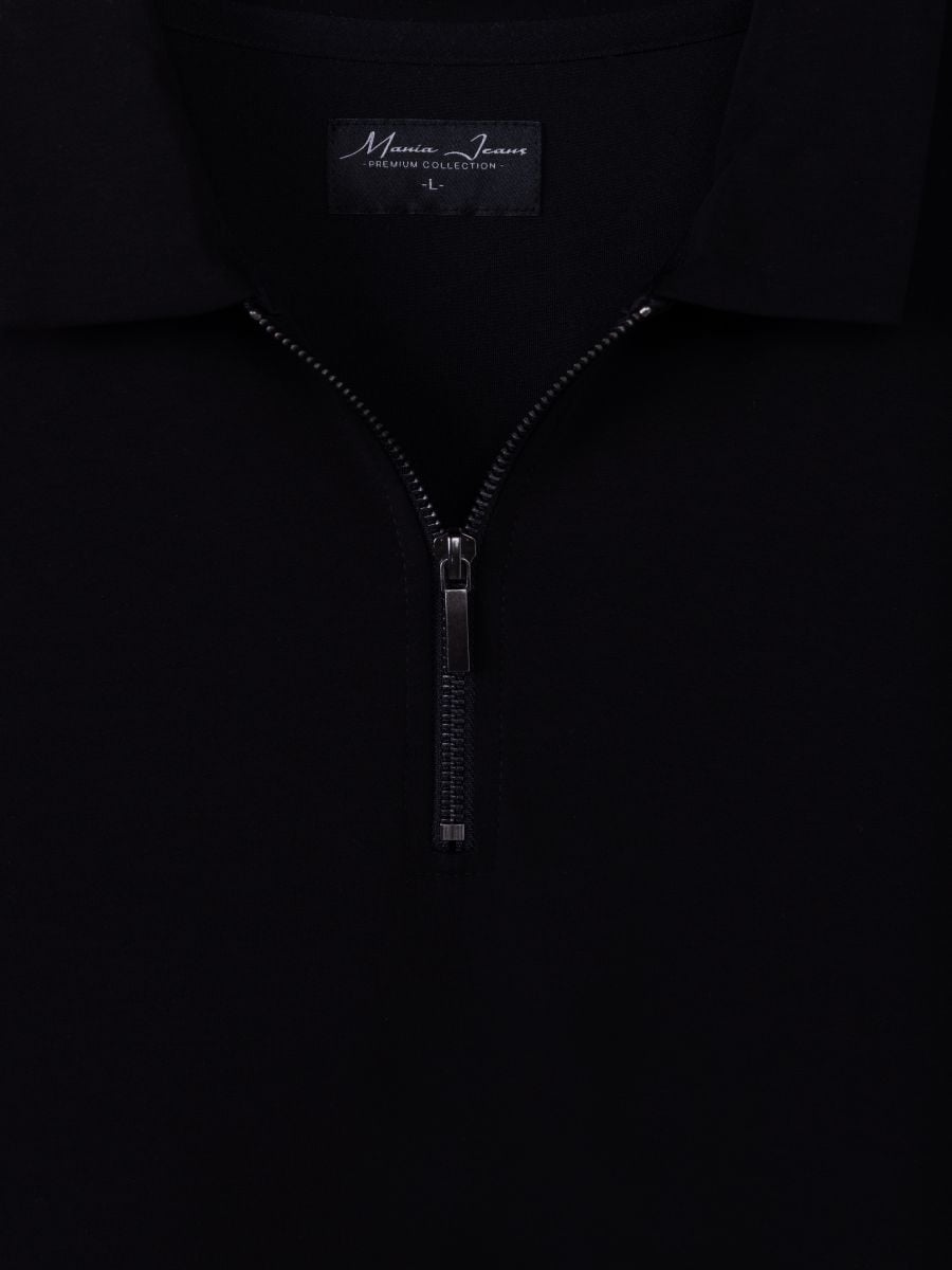 חולצת פולו עם רוכסן