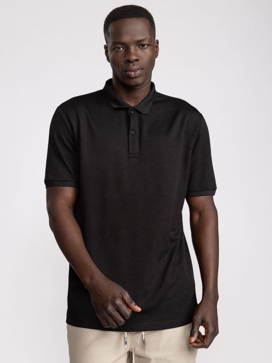 חולצת פולו קלאסית לגבר