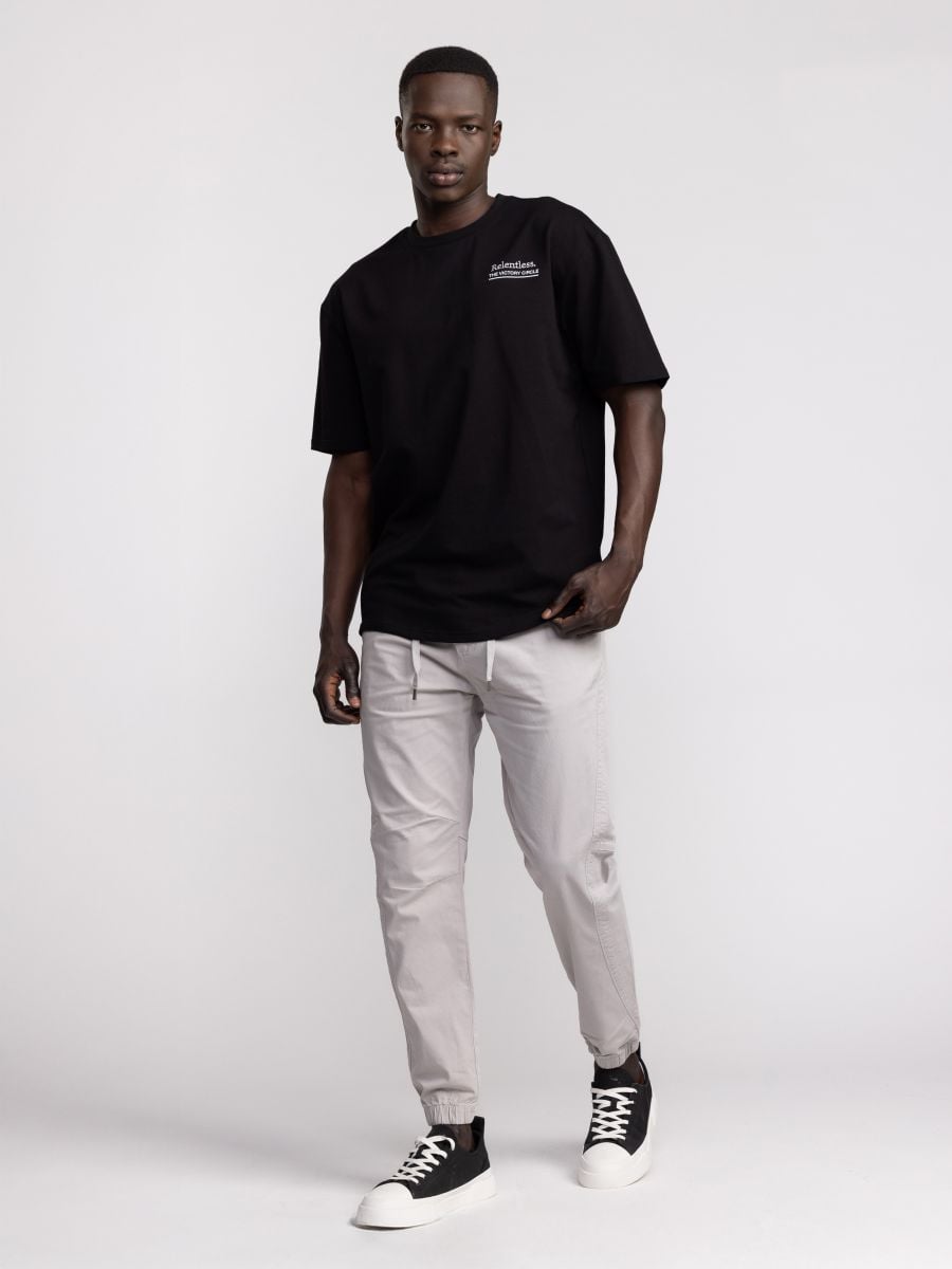 טישרט אובר סייז Relentless