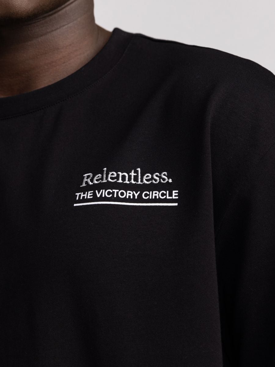 טישרט אובר סייז Relentless
