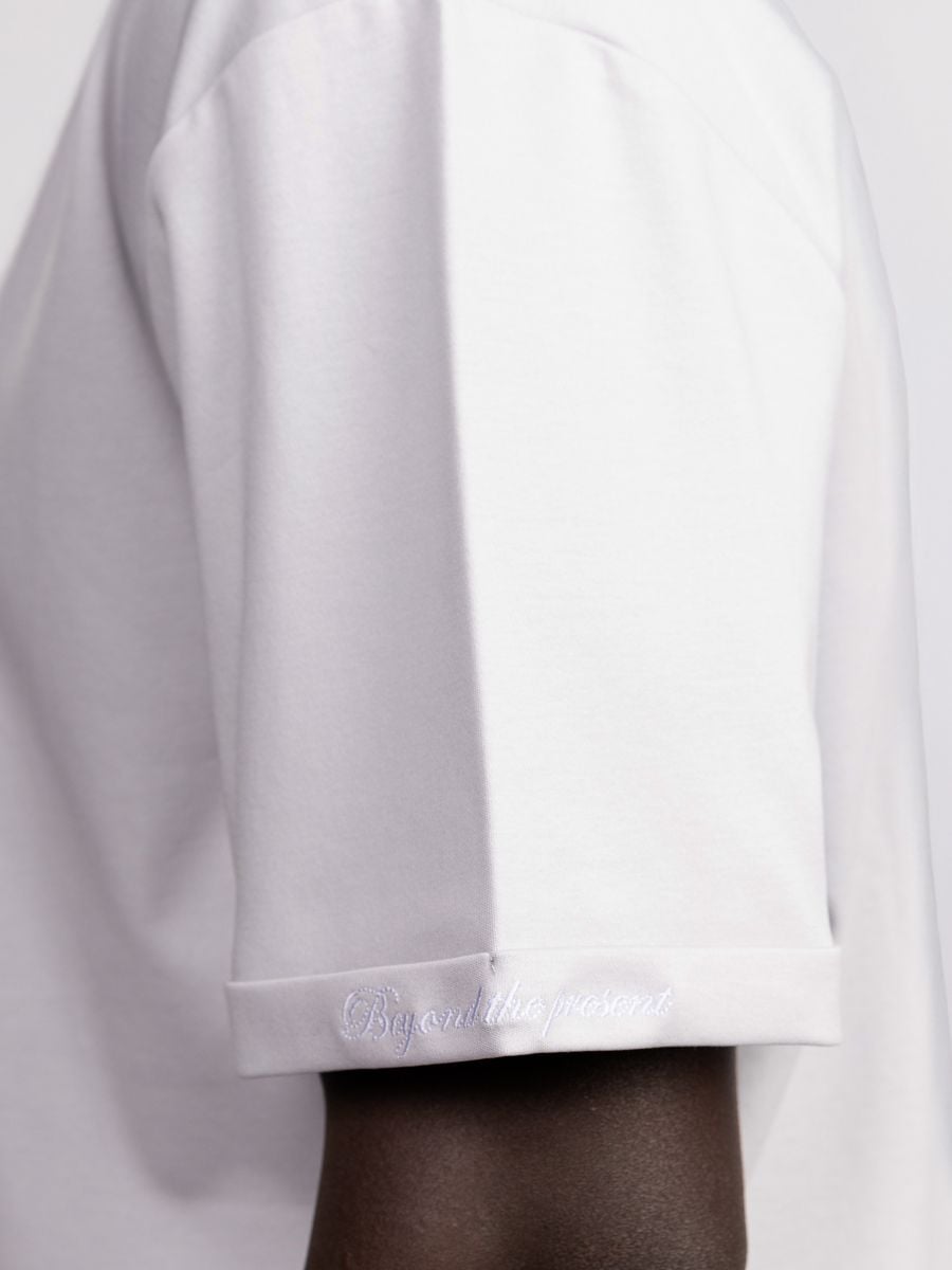 חולצת טי שירט לגבר TIMELESS