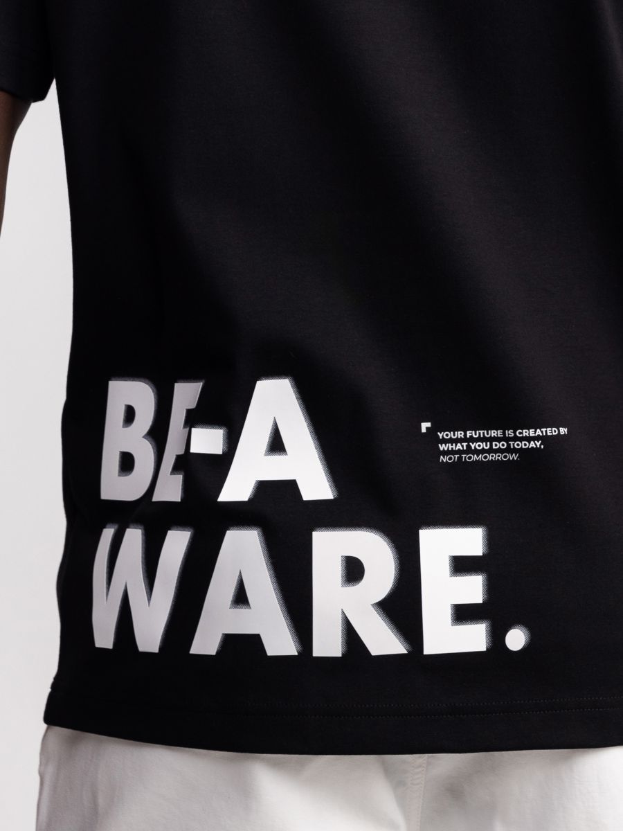 טישרט אובר סייז BE A WARE